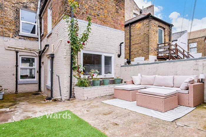 4 Bedroom Terraced House For Sale In Oxford Street, Margate, Kent, CT9