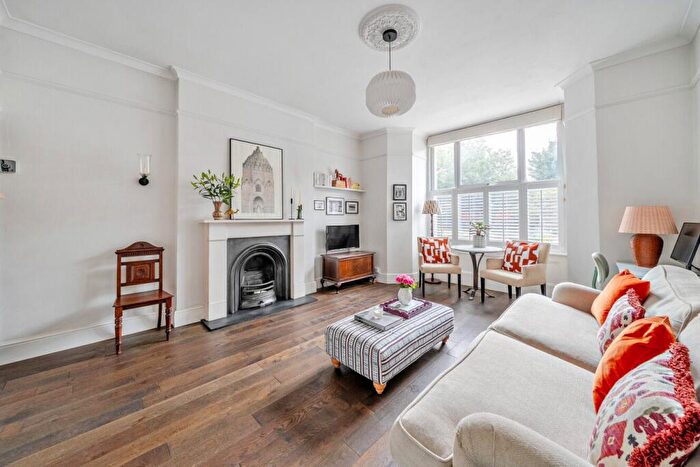 1 Bedroom Flat For Sale In Lee High Road, London, SE12