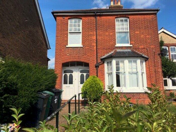 2 Bedroom Apartment To Rent In Chart Lane, Reigate, RH2