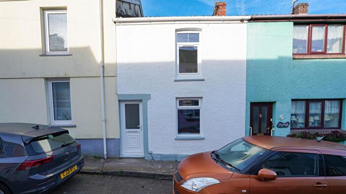 2 Bedroom Terraced House For Sale In Park Street, Mumbles, Swansea, SA3