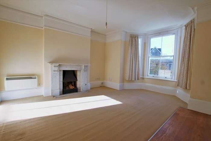 1 Bedroom Flat To Rent In Epsom Road, Guildford, GU1