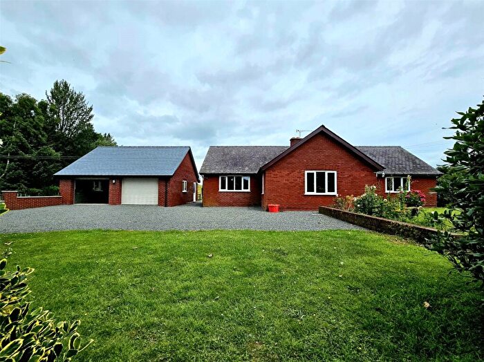 3 Bedroom Bungalow To Rent In Kingswood, Kington, HR5