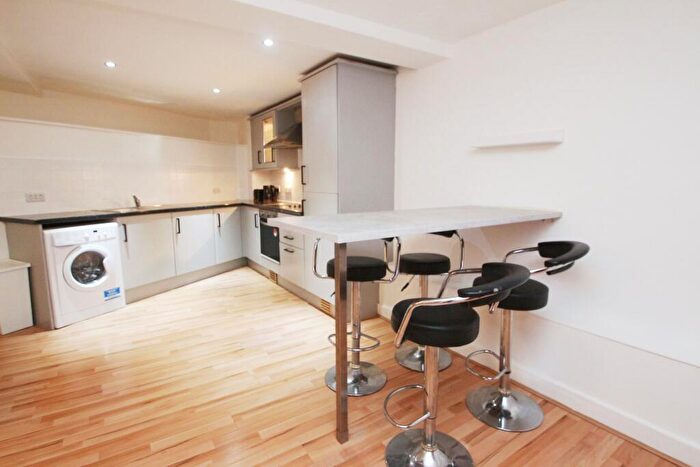 2 Bedroom Apartment To Rent In Waterloo House, Newcastle City Centre, NE1