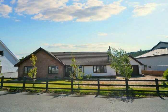 4 Bedroom Detached Bungalow For Sale In Llanarthney, Carmarthen, SA32