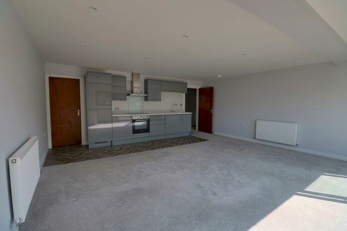 2 Bedroom Apartment To Rent In Hull Road, Anlaby, HU10