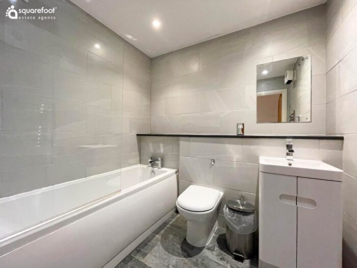 2 Bedroom Apartment To Rent In Heol Tredwen, Cardiff, CF10