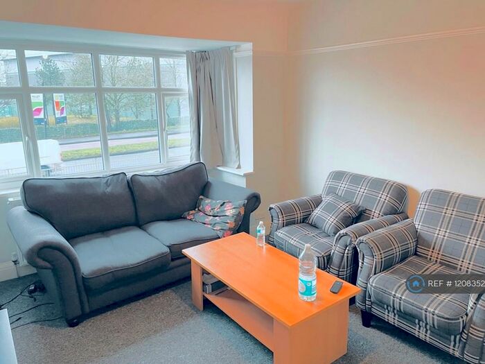 1 Bedroom Flat To Rent In London Road, Earley, Reading, RG6