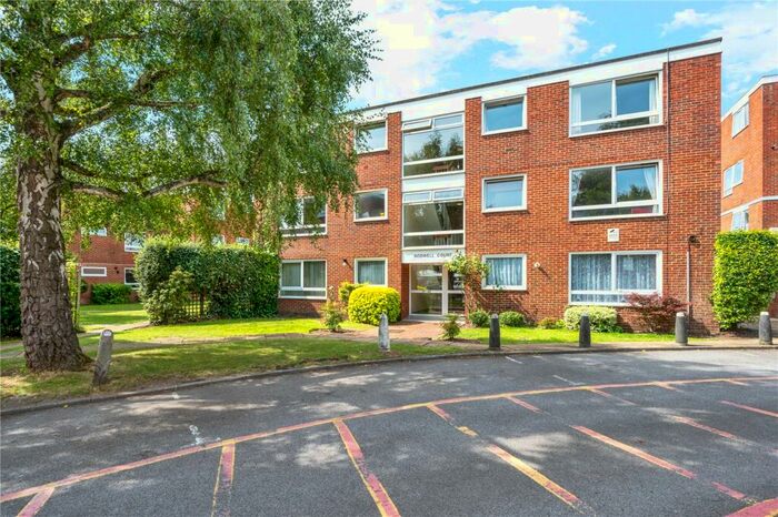 2 Bedroom Apartment To Rent In Rodwell Court, Hersham Road, Walton-on-Thames, Surrey, KT12