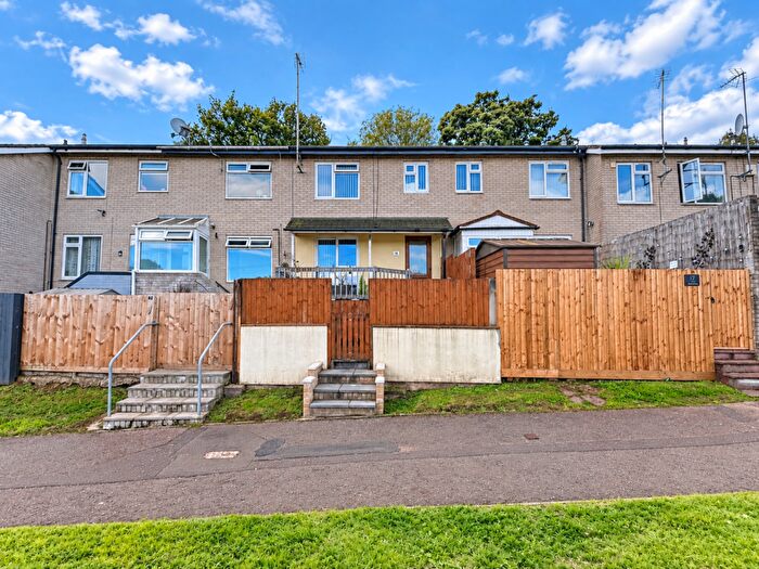 3 Bedroom Terraced House For Sale In Radyr Court Close, Llandaff, Cardiff, CF5