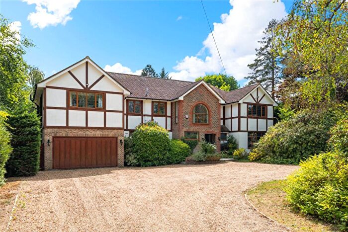 5 Bedroom Detached House For Sale In Green Lane, West Clandon, Guildford, Surrey, GU4