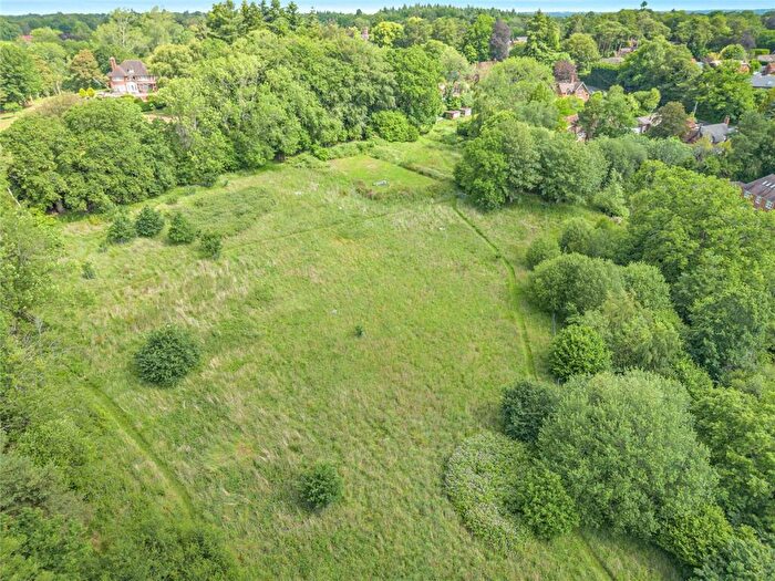 Detached House For Sale In Cold Ash Hill, Cold Ash, Thatcham, Berkshire, RG18