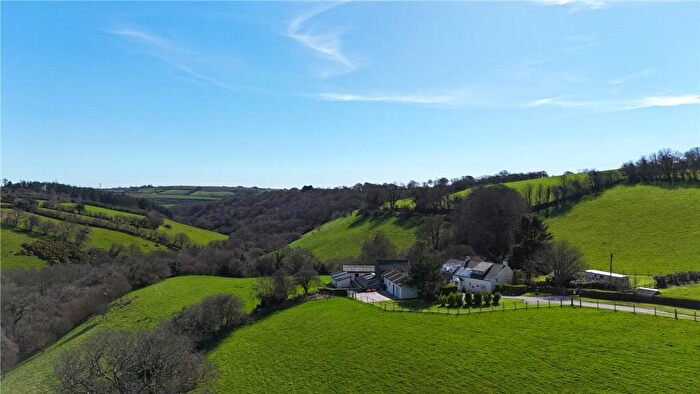 3 Bedroom Farm House For Sale In St. Pinnock, Liskeard, PL14