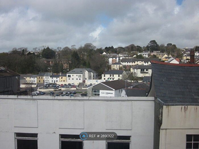 2 Bedroom Flat To Rent In Fore Street, Bodmin, PL31