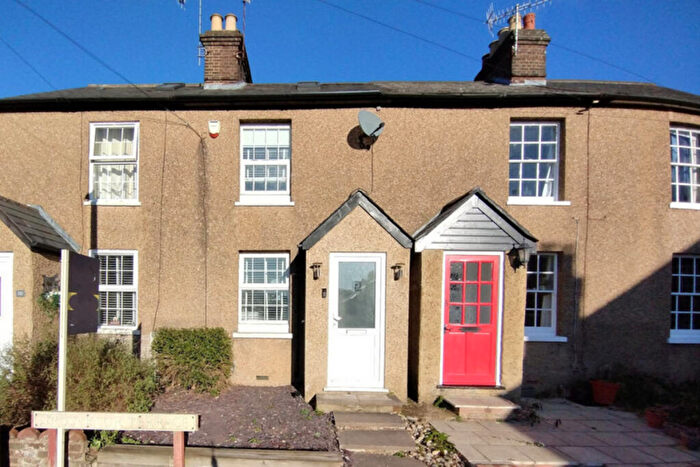 2 Bedroom Terraced House For Sale In Grosvenor Terrace, Hemel Hempstead, HP1