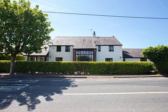 5 Bedroom Barn Conversion For Sale In Moorside Lane, Woodplumpton, Preston, PR4