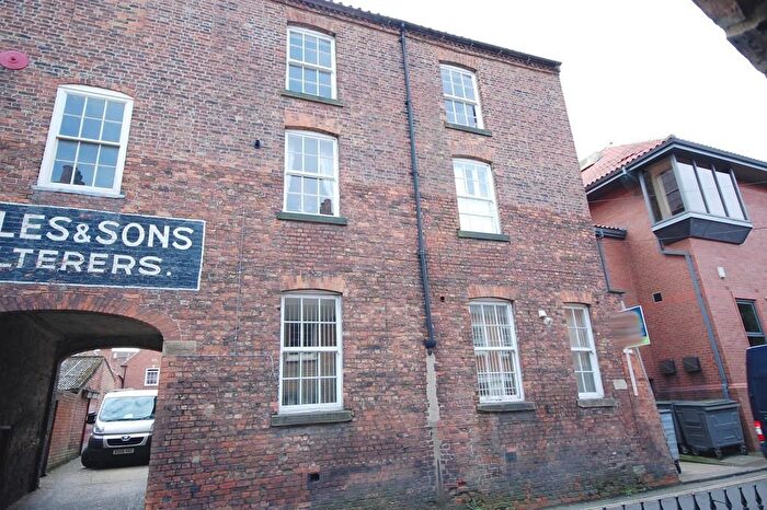 1 Bedroom Flat To Rent In Northgate, Louth, LN11