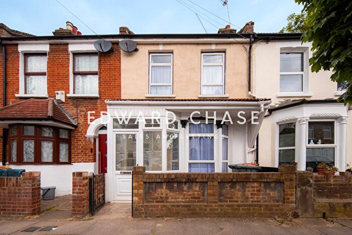 3 Bedroom Terraced House To Rent In Strode Road, London, E7