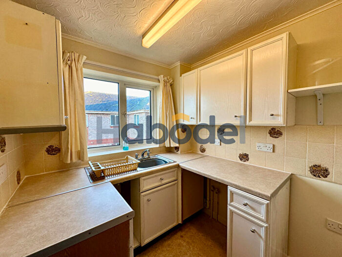 1 Bedroom Flat To Rent In Love Road, Lowestoft, NR32