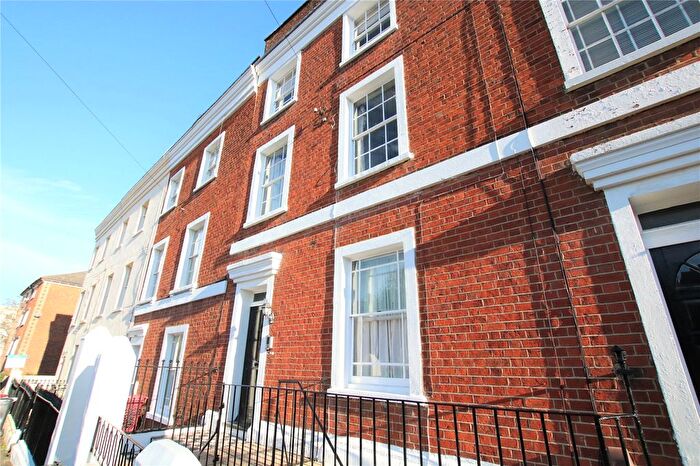 1 Bedroom Flat To Rent In Coley Hill, Reading, Berkshire, RG1
