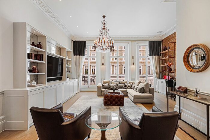 2 Bedroom Flat For Sale In Onslow Gardens, South Kensington, London, SW7