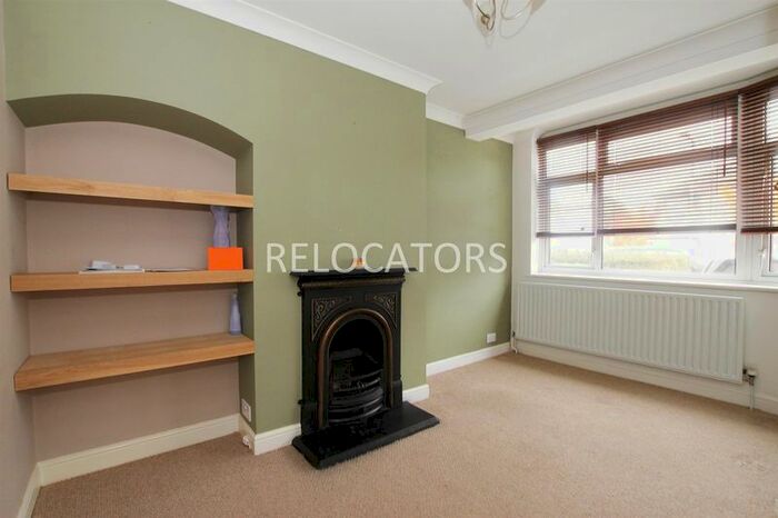 3 Bedroom Terraced House To Rent In Thurlow Gardens, Ilford, IG6