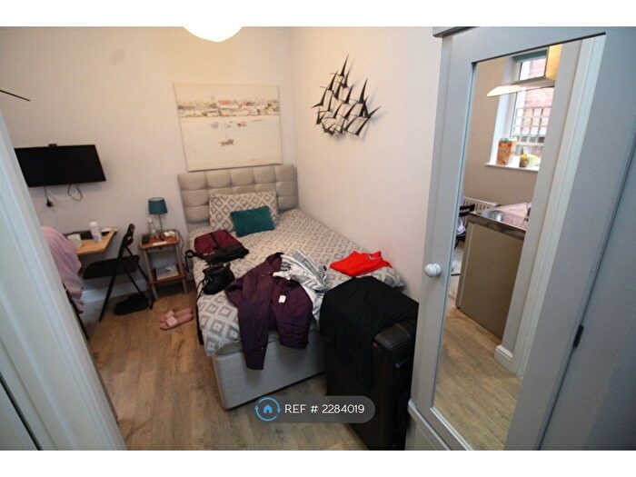 Studio To Rent In Holyhead Road, Coventry, CV1