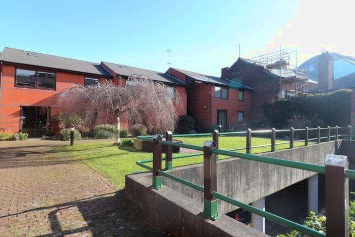 2 Bedroom Flat To Rent In Cox Street, Birmingham, Birmingham, B3