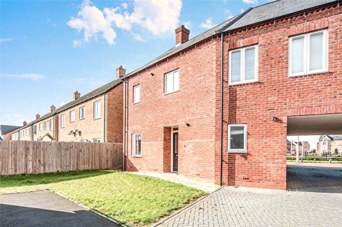 1 Bedroom Maisonette For Sale In Collings Crescent, Biggleswade, Bedfordshire, SG18