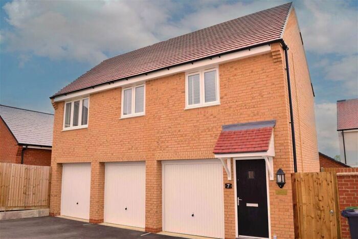 2 Bedroom Detached House To Rent In Plantation View, Silsoe, MK45