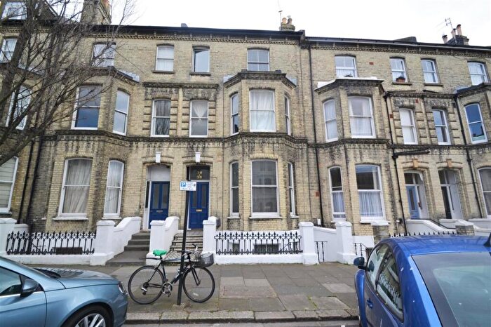 2 Bedroom Flat To Rent In Tisbury Road, Hove, East Sussex, BN3