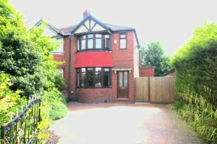 2 Bedroom Property To Rent In Malpas Drive, Warrington, WA5