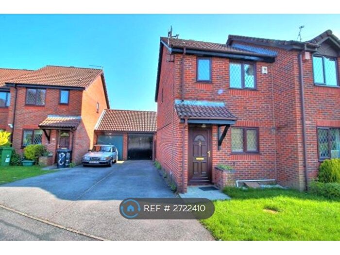 2 Bedroom Semi Detached House To Rent In Balmoral Way, Basingstoke, RG22