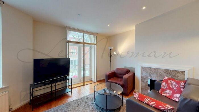 3 Bedroom Flat To Rent In Falloden Way, Golders Gren NW11