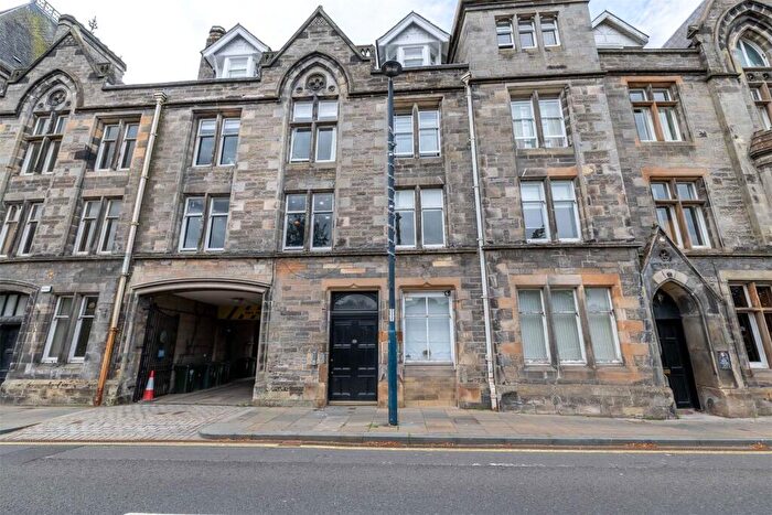 2 Bedroom Flat For Sale In Tay Street, Perth, Perth And Kinross, PH1