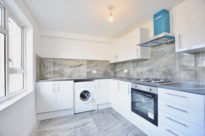 6 Bedroom Terraced House To Rent In Toronto Road, Tilbury, RM18