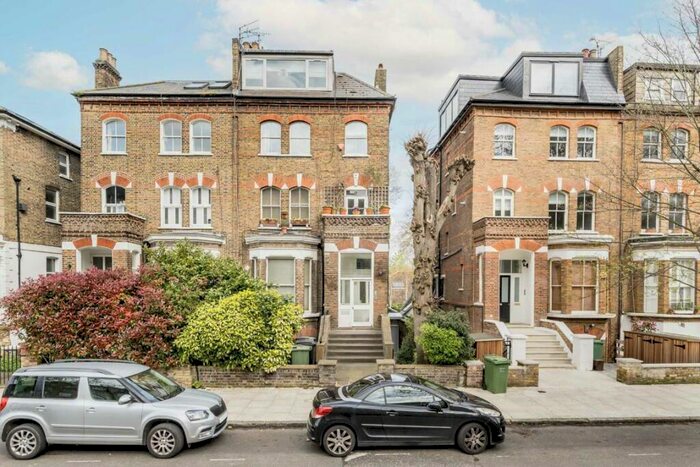 1 Bedroom House To Rent In Parkhill Road, London, NW3