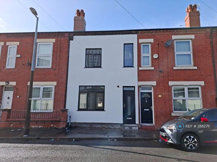 4 Bedroom Terraced House To Rent In Highfield Road, Salford, M6