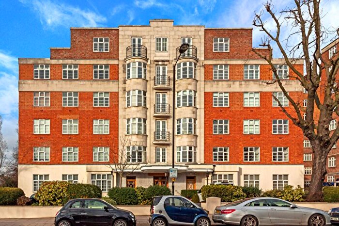 2 Bedroom Flat To Rent In William Court, Hall Road, NW8