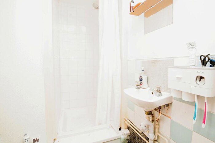 1 Bedroom Maisonette To Rent In Stacey Road, Roath, CF24