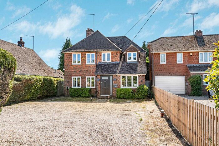 4 Bedroom Detached House For Sale In Wilsom Road, Alton, Hampshire, GU34