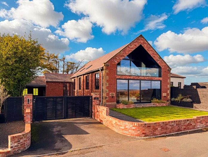 3 Bedroom Link Detached House For Sale In The Old Chapel, Dyke Heads Lane, Ryton, NE40