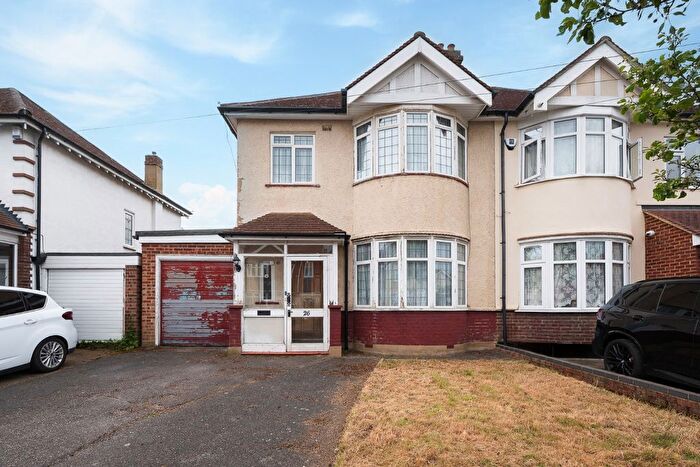 3 Bedroom Semi-Detached House For Sale In Knole Road, West Dartford, DA1