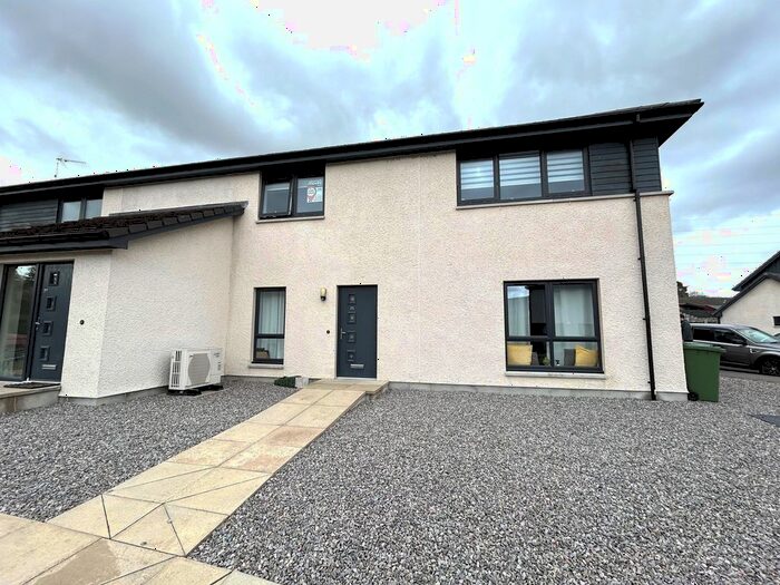 2 Bedroom Flat For Sale In Aird Crescent, Kirkhill, Inverness., IV5