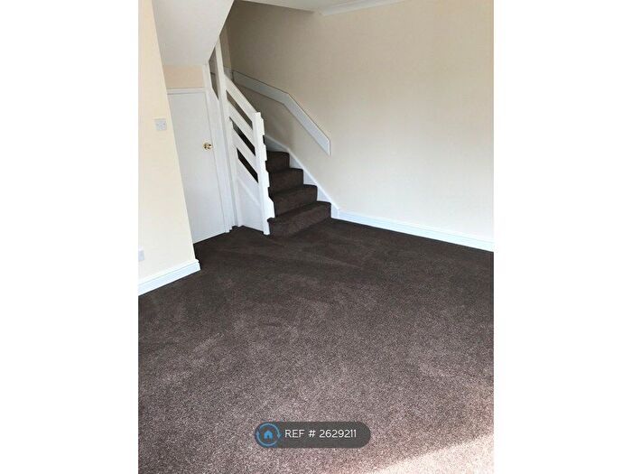 1 Bedroom Terraced House To Rent In Gale Close, Hampton, TW12