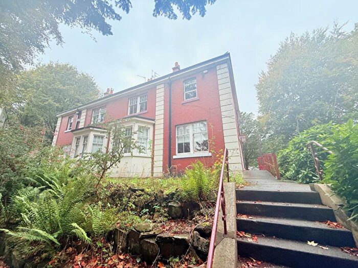 6 Bedroom Semi Detached House To Rent In Redhill Villas, Durham, DH1