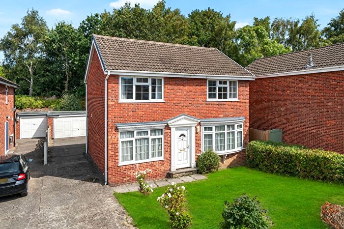 4 Bedroom Detached House For Sale In Tennyson Avenue, Harrogate, HG1