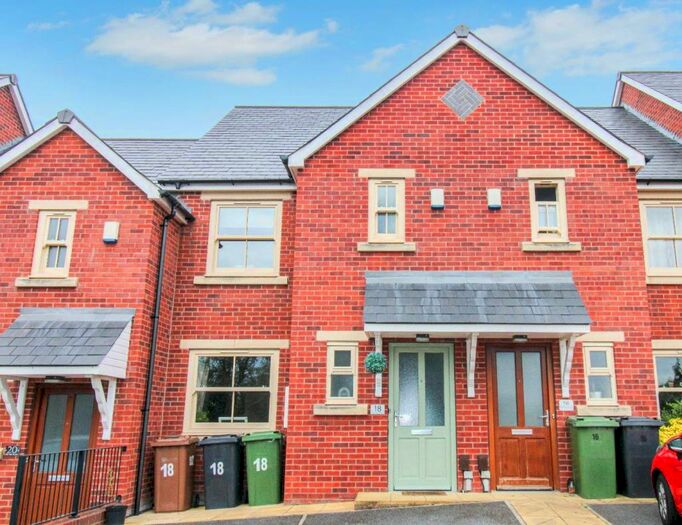 3 Bedroom Terraced House To Rent In Oak Park Terrace, Leeds, West Yorkshire, LS16