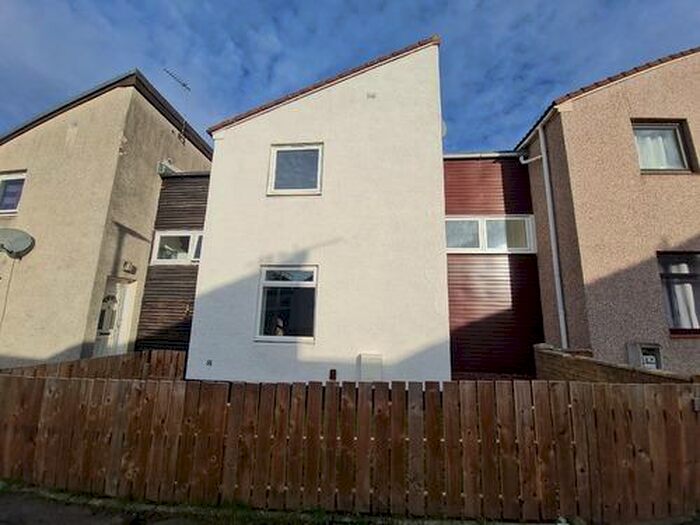 3 Bedroom Terraced House To Rent In Thurso Crescent, Dundee, DD2