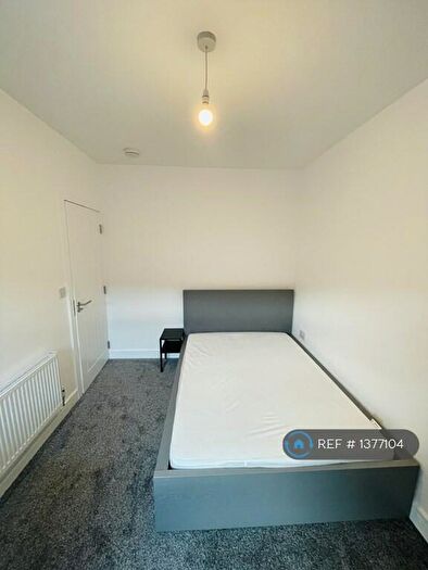 4 Bedroom Terraced House To Rent In Queen Street, Treforest, CF37