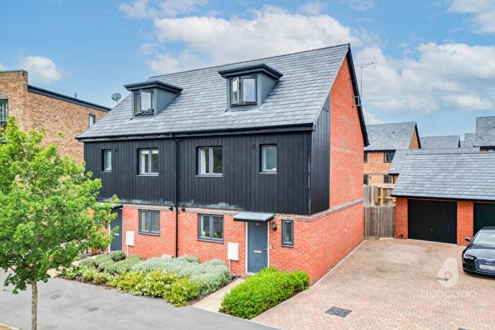 4 Bedroom Semi-Detached House For Sale In Princess Marina Drive, Arborfield Green, RG2